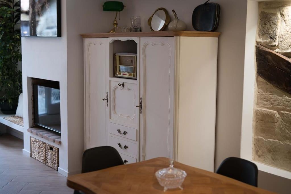 Appartement-Terrasse Centre Historique Uzès Eksteriør billede